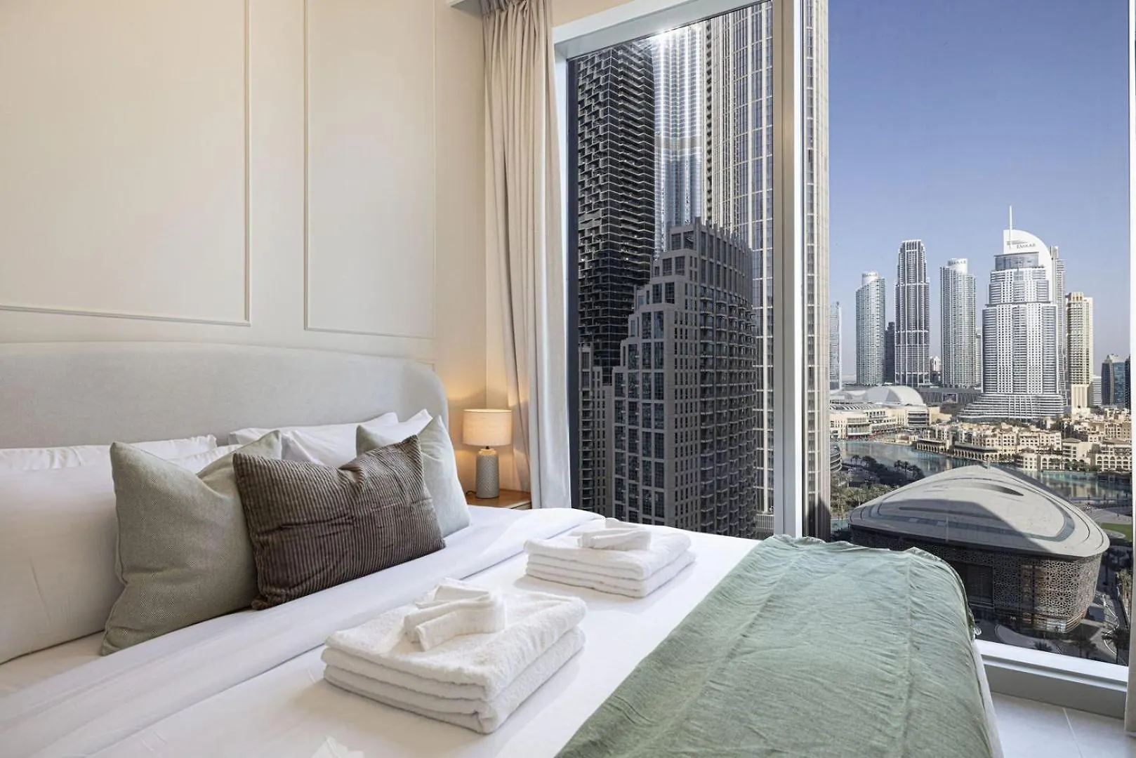 Luxe | Luxury 4Br | Burj Khalifa & Fountain Views Apartment Dubai