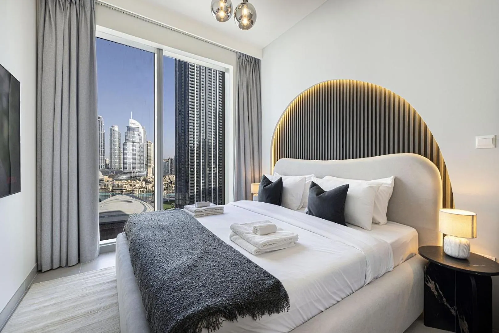 Luxe | Luxury 4Br | Burj Khalifa & Fountain Views Apartment Dubai