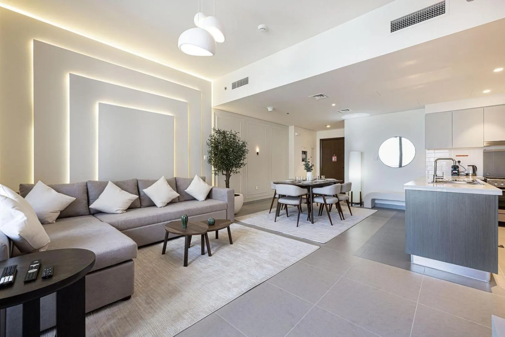 Luxe | Luxury 4Br | Burj Khalifa & Fountain Views Apartment Dubai